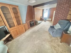 Photo 16- click for photo gallery